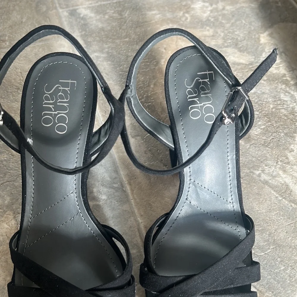 Franco Sarto Black Suede Block Damalis Sandal Heels 6.5